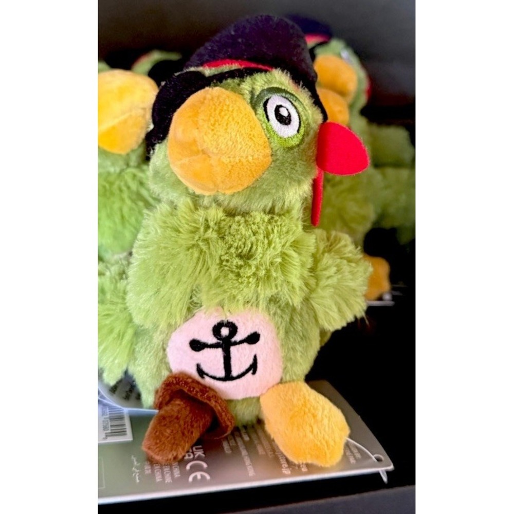 Disney Parks 2025 Pirates Of Caribbean Parrot Shoulder Sitter Plush Magnet Bird